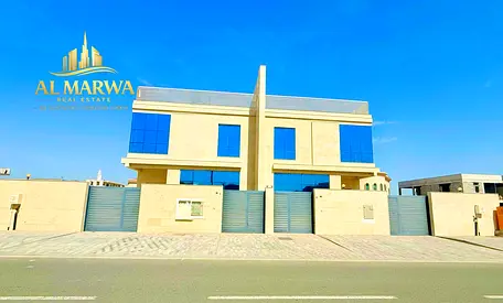 Spacious & Bright 5-BedRoom Ready To Move Villa