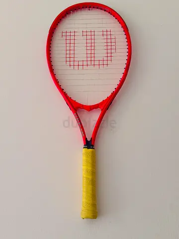Wilson PRO STAFF+ (27inch) tennis racket with 5 used balls and 2 brand new Dunlop replacement grips
