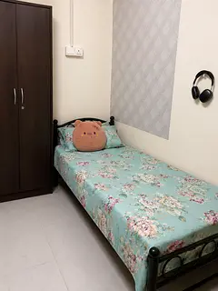 Single bed Bedspace - centrepoint metro for 2 ladies Rashidiya Dubai -to share room with 2 ladies