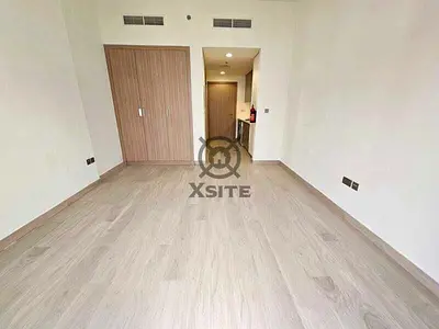 Affordable Studio | Vacant Unit | Pool View