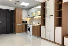 FULLY FURNISHED | HIGH FLOOR | PRIME LOCATION