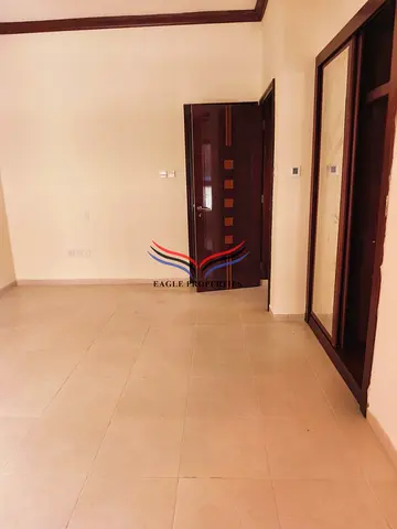 Elegant Unit | Chiller Free | With Balcony