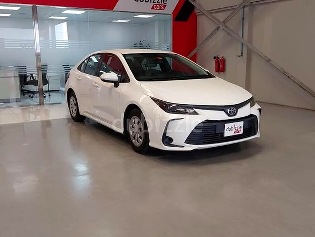 Toyota Corolla 2022 — photo 1 of 20