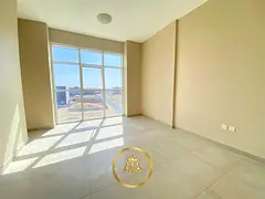 Spacious 2 BHK With Balcony ,Laundry Room And Parking