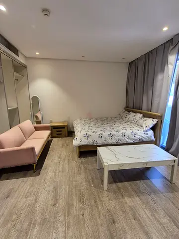 MASTER ROOM IN A VILLA AVAILABLE FOR RENT