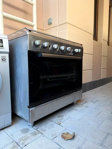 Used freestanding - Gorenje - Gas oven and cooker - good working condition