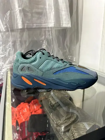 Adidas Yeezy 700 faded azure