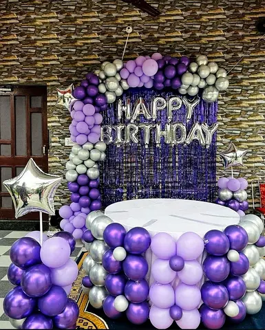 Balloons decorations services Available