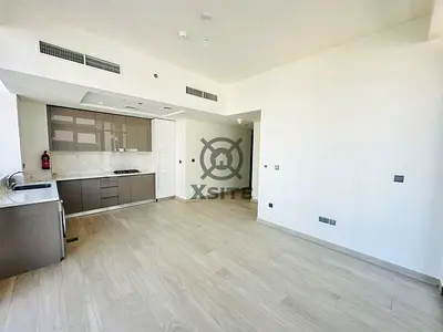 Well Maintained |Equipped Kitchen| Pool View