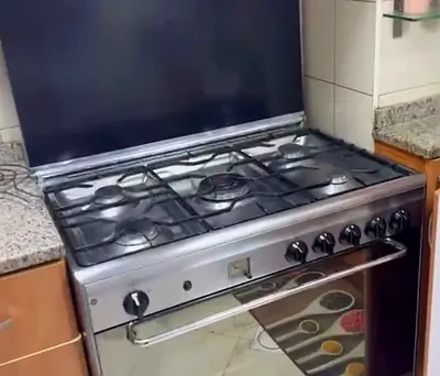Gas Cooker