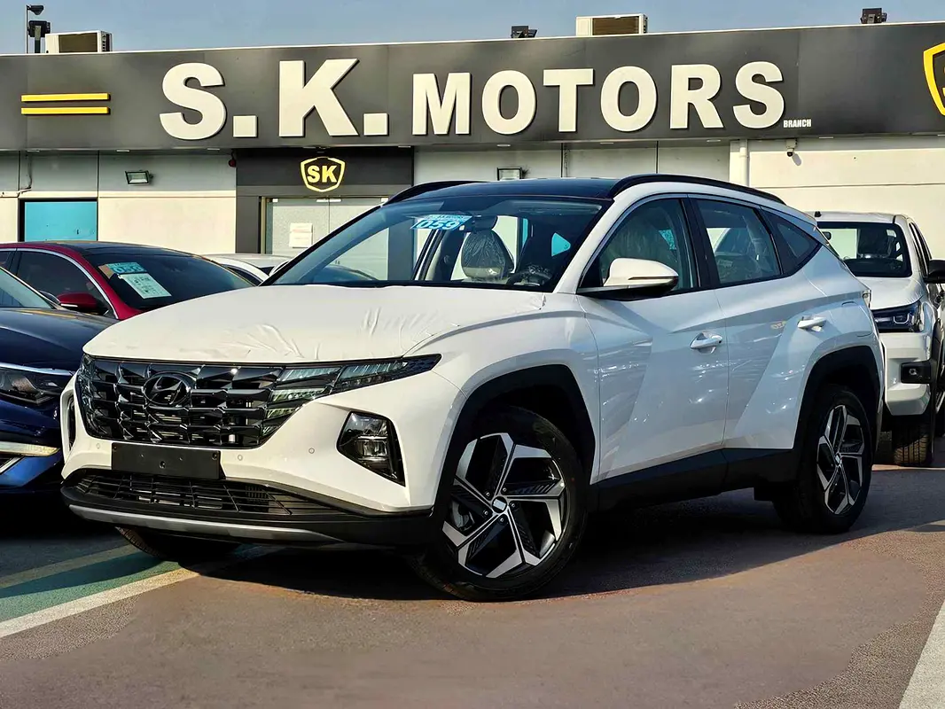 Hyundai Tucson 2024 — photo 1 of 18