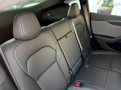 2026 Tesla MODEL Y 照片 8