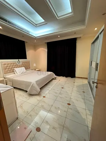 amazing room in villa near /city walk/ burj khalifa/ Dubai mall/shek zaid road