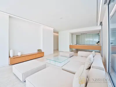 Garden Apartment | Pool Access | Vacant in August