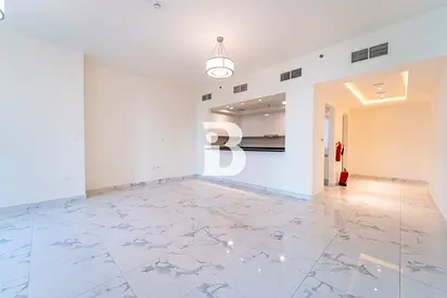 READY TO MOVE | HIGH FLOOR | PRIME LOCATION