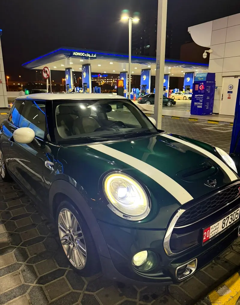 MINI Cooper 2014 — photo 1 of 10