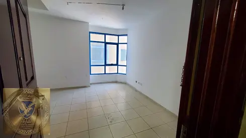 Luxury Studio Apartment with Panoramic Open View Semi-Separate Kitchen Central Air Conditioning and Central Gas