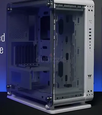 White PC Cooling Case 600AED