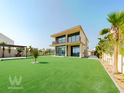 Corner | Direct Sea View | Landscaped | Beach Access