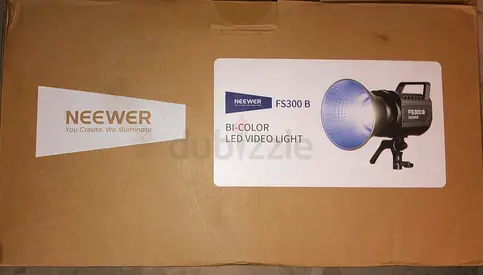 NEEWER FS300B 300W LED Studio Video Light,