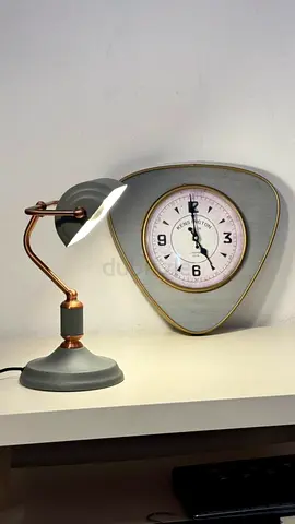 Vintage-style Wall Clock with Retro Desk Lamp (Set of 2)