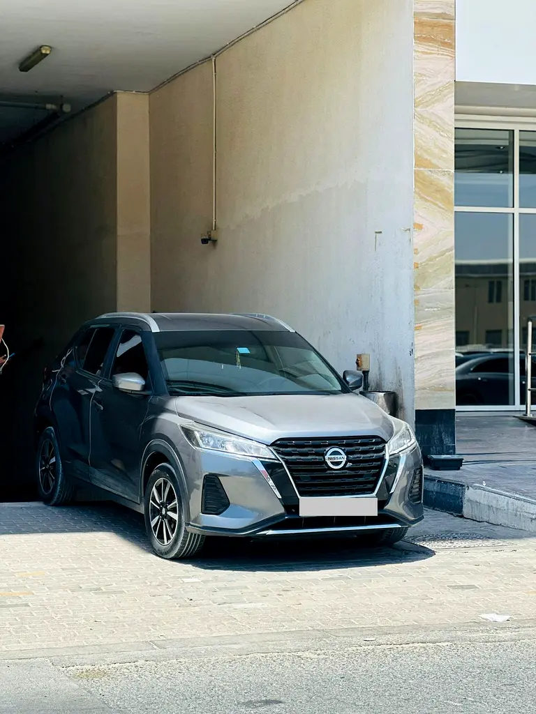 Nissan Kicks 2022 — photo 1 of 9