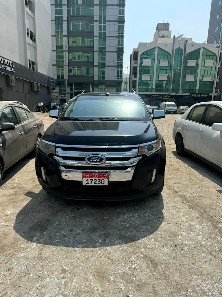 Ford Edge 2013 — photo 1 of 8