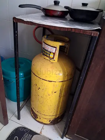 Gas cylinder
