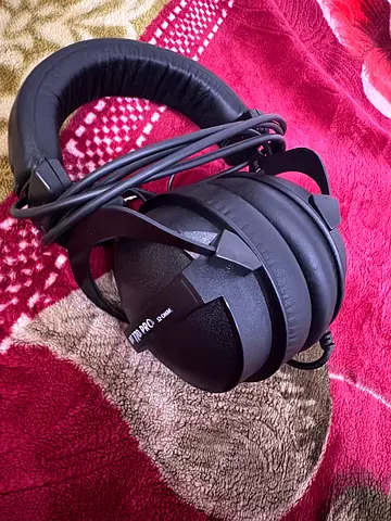Beyerdynamic DT 770 pro headphone for sale