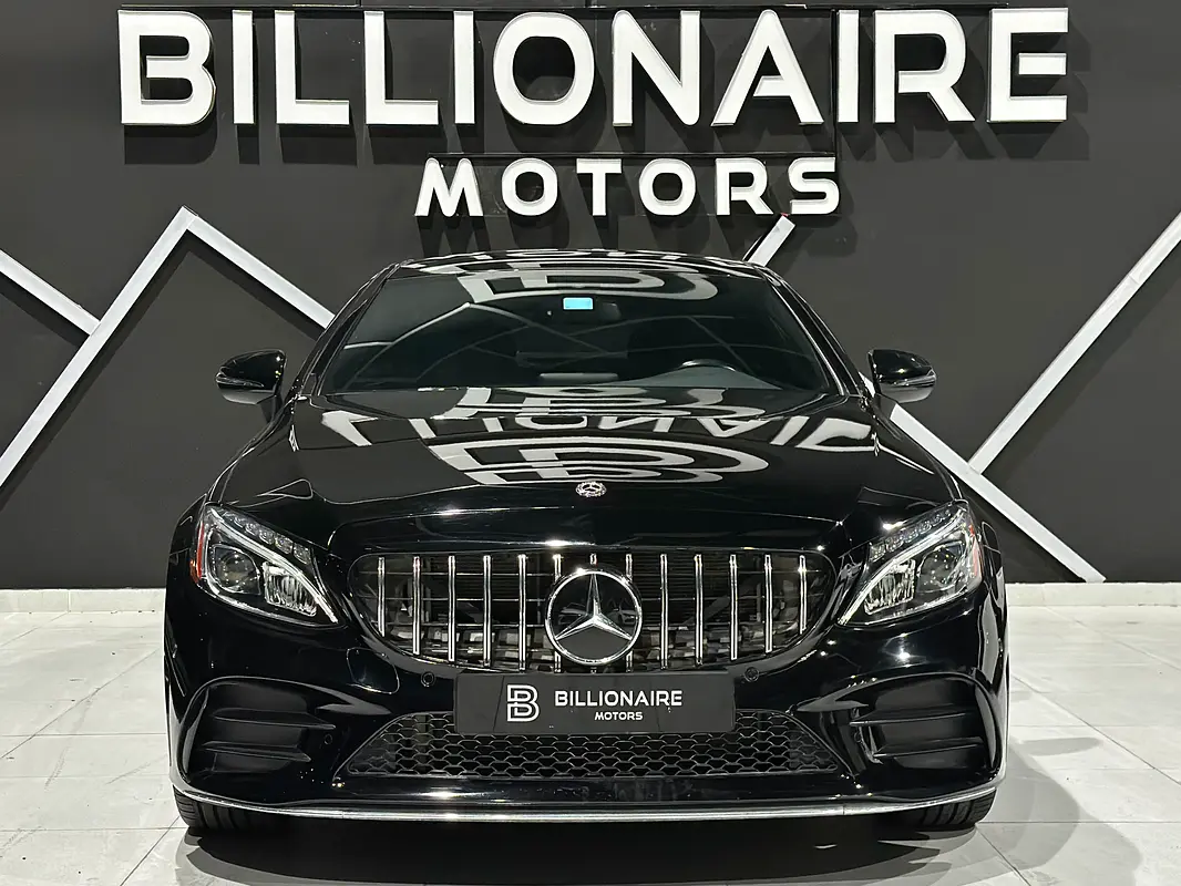 Mercedes-Benz C-Class 2018 — photo 1 of 17