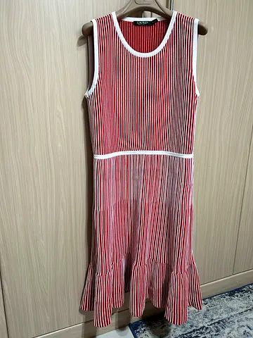 Ralph Laurent knitted Red and white striped sleeveless dress — casual fit, new condition