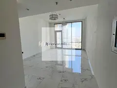 Spacious 2BR | Community View | Multiple Cheques