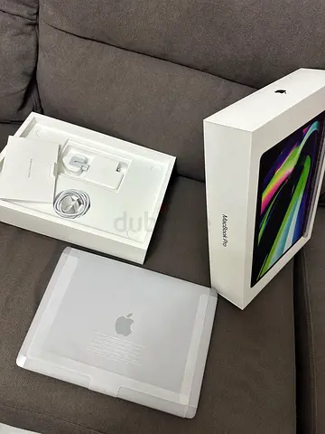 Macbook Pro - Original cover - Mouse for sale