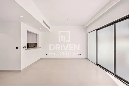 Modern Layout | Close to Lagoons | Great Location