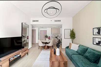 HOT DEAL | Elegantly Furnished Apt Ready to Move