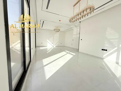 Luxury & Spacious & Bright 5-BedRoom Ready To Move Villa