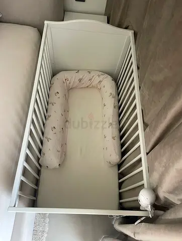 Baby bed cot with mattress