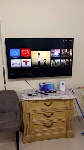 55 inch LED Smart TV mounted - Good working condition