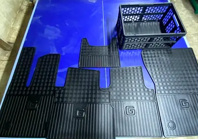 G63 MERCEDES RUBBER MATS