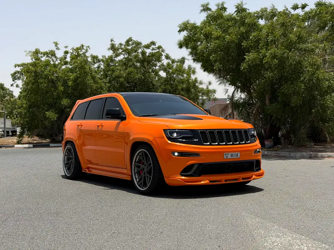 Jeep Grand Cherokee 2015 — photo 1 of 17