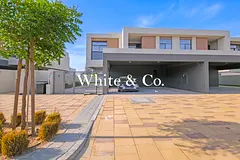 Modern Villa | Beach Access | Smart Home