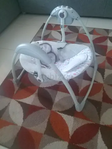 Baby Swing / Rocker with Built-in Mobile and Vibration - Light Grey/Pink