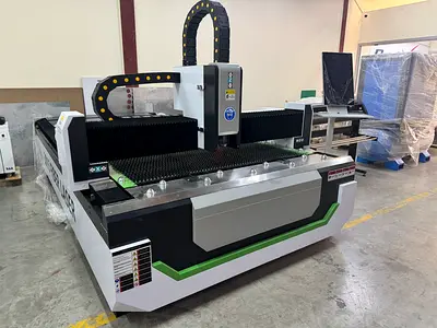Fiber laser metal cutting machine  3kw/6kw