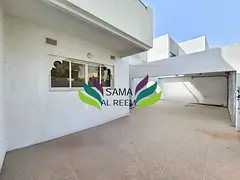 Jumeirah Beach Road | Commercial Villa | Garden