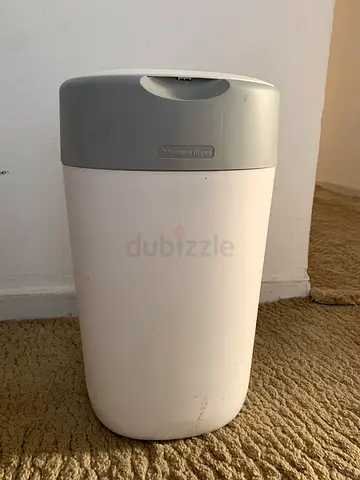 Tommee Tippee Diaper Pail / Nappy Bin - White, Good Condition