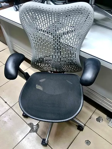 Herman Miller Mira Chair Fully Options Available for sale