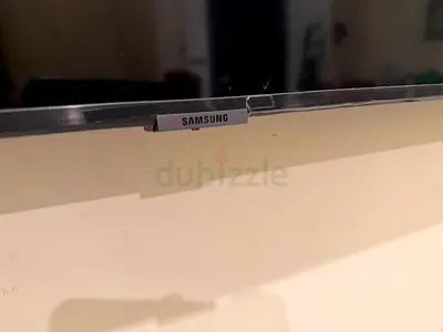 Samsung UHD 55 AU7000 - excellent working condition with original box