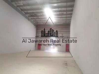 Warehouse for rent in Umm Al Quwain, 2,200 sq. ft., available at an annual rent of AED 65,000.