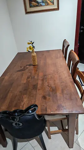 Dinning table and chairs for sale