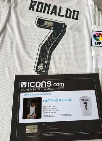 Cristiano Ronaldo Signed Real Madrid Jersey (Icons COA)